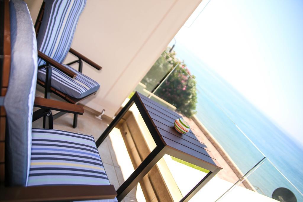 Aquarius House Villa Agios Georgios  Exteriör bild